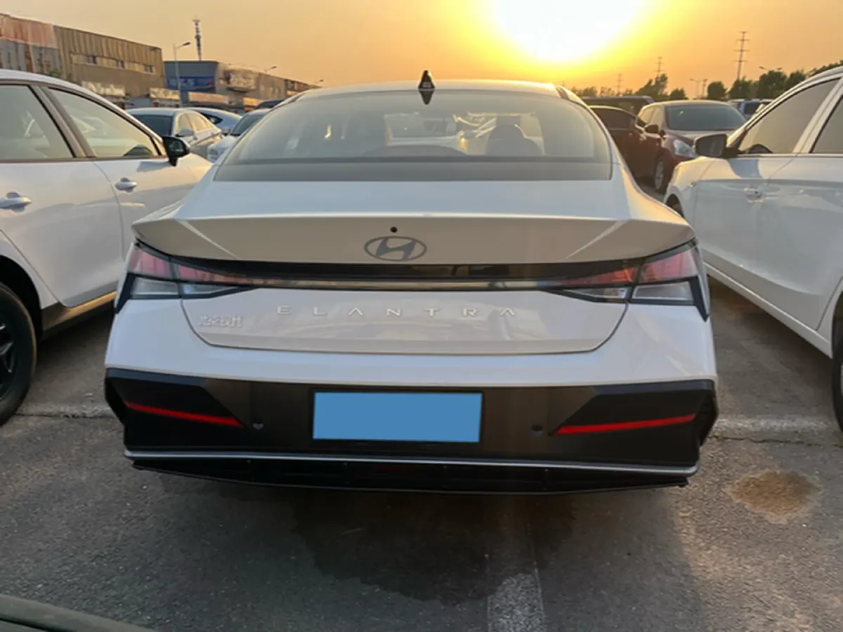 2023 Hyundai Elantra 1.5L 115HP L4 CVT,autocango,china used car exporter,china ev exporter,chinese used car exporter,chinese used ev exporter