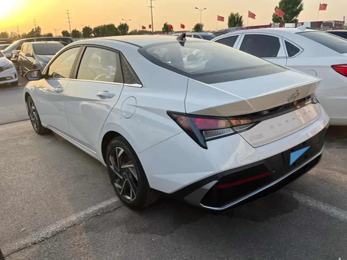 2023 Hyundai Elantra 1.5L 115HP L4 CVT,autocango,china used car exporter,china ev exporter,chinese used car exporter,chinese used ev exporter