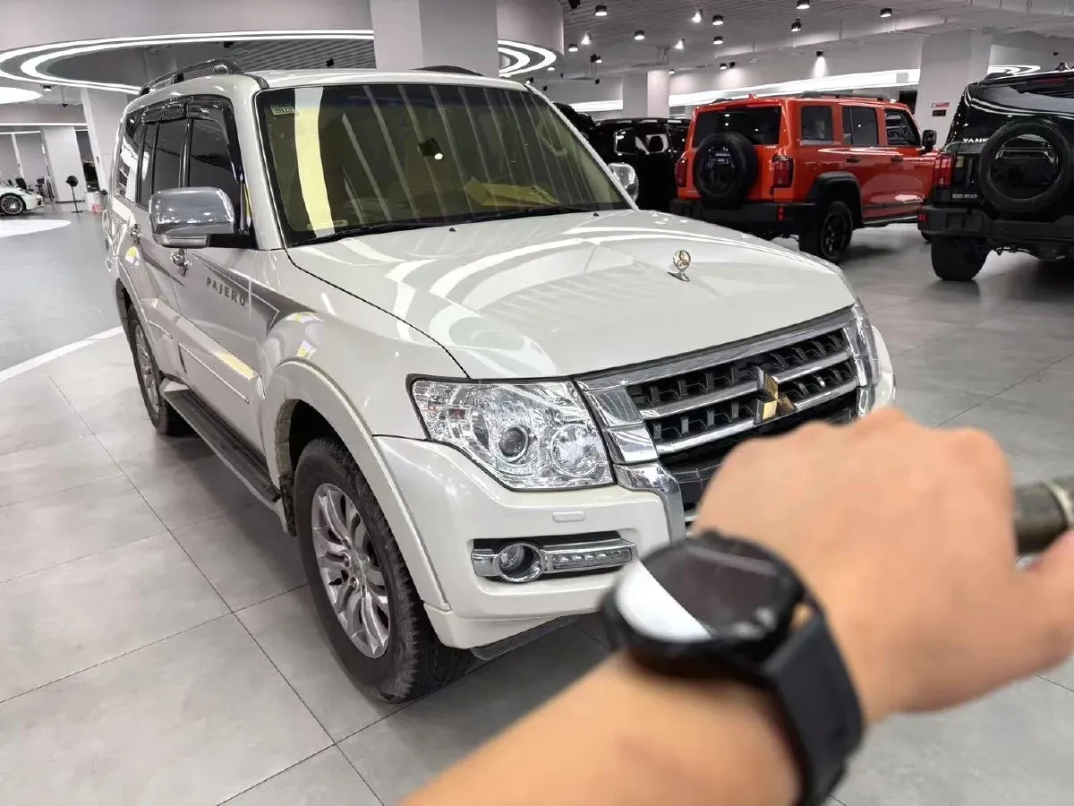 2017 Volkswagen Alltrack 2.0T 220HP L4 7DCT,autocango,china used car exporter,china ev exporter,chinese used car exporter,chinese used ev exporter