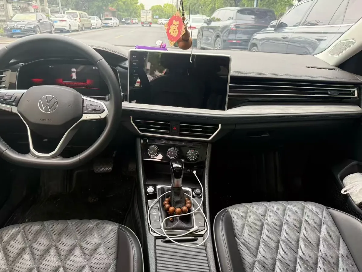 2023 Volkswagen Sagitar 1.4T 150HP L4 7DCT,autocango,china used car exporter,china ev exporter,chinese used car exporter,chinese used ev exporter