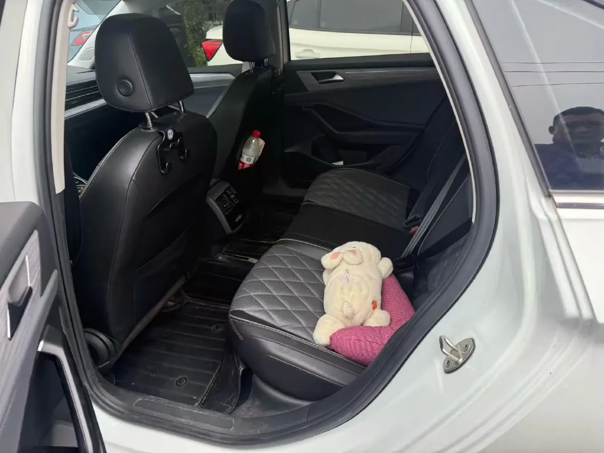 2023 Volkswagen Sagitar 1.4T 150HP L4 7DCT,autocango,china used car exporter,china ev exporter,chinese used car exporter,chinese used ev exporter