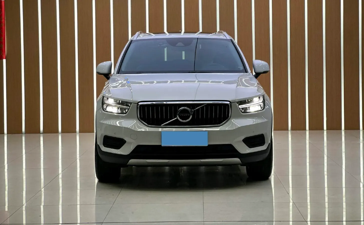 2020 Volvo XC40 1.5T 163HP L3 8AT,autocango,china used car exporter,china ev exporter,chinese used car exporter,chinese used ev exporter