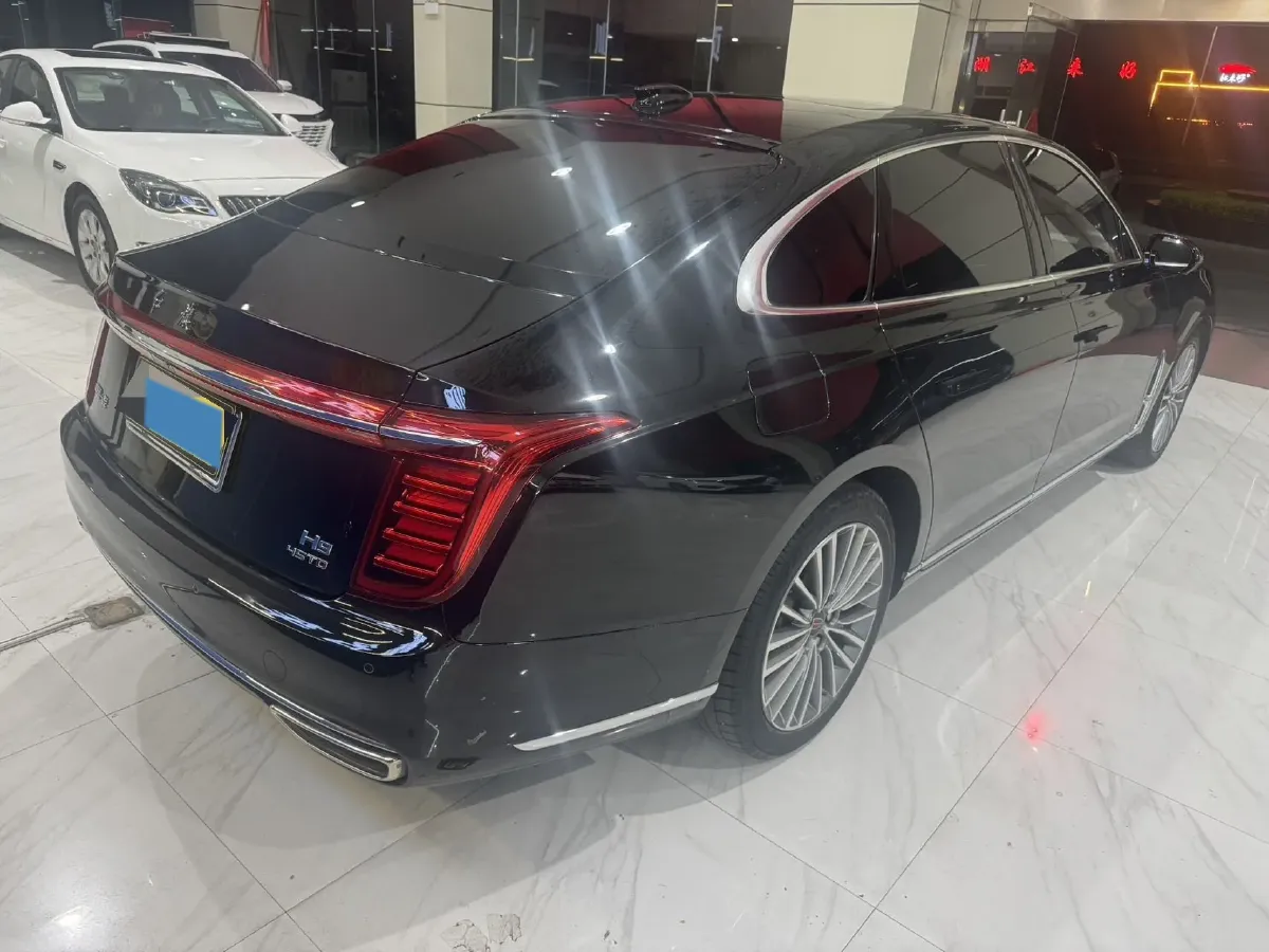 2020 HongQi H9 2.0T 252HP L4 7DCT,autocango,china used car exporter,china ev exporter,chinese used car exporter,chinese used ev exporter