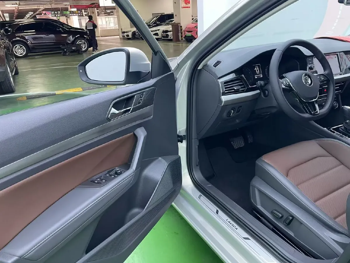 2019 Buick Verano 1.5T 169HP L4 7DCT,autocango,china used car exporter,china ev exporter,chinese used car exporter,chinese used ev exporter