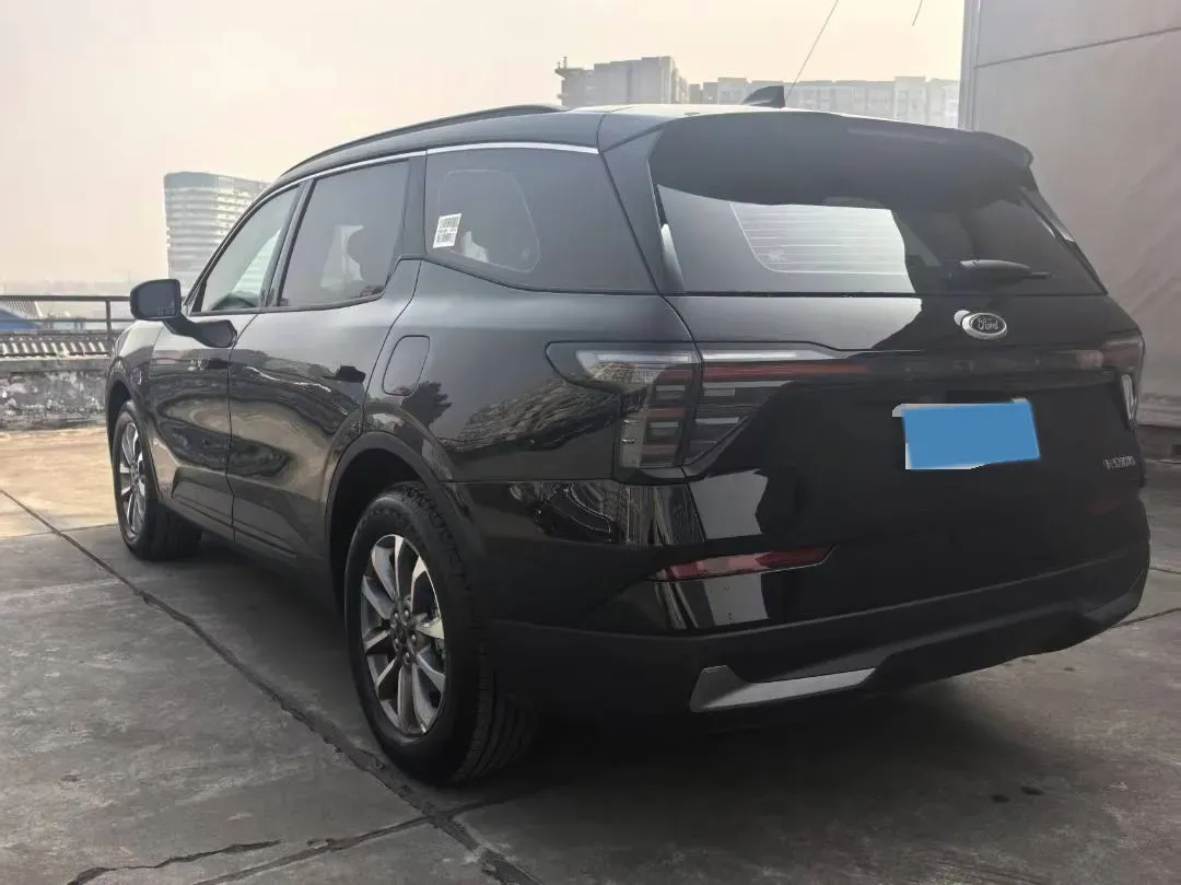 2026 Ford Edge 2.0T 252HP L4 8AT,autocango,china used car exporter,china ev exporter,chinese used car exporter,chinese used ev exporter