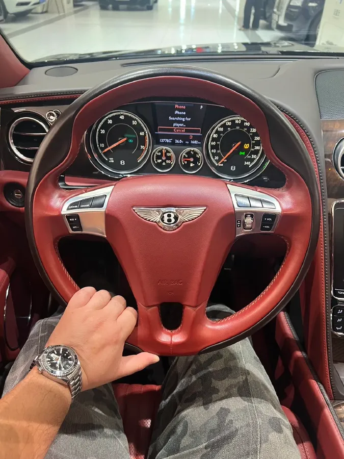 2017 Bentley Flying Spur 4.0T 528HP V8 8AT,autocango,china used car exporter,china ev exporter,chinese used car exporter,chinese used ev exporter