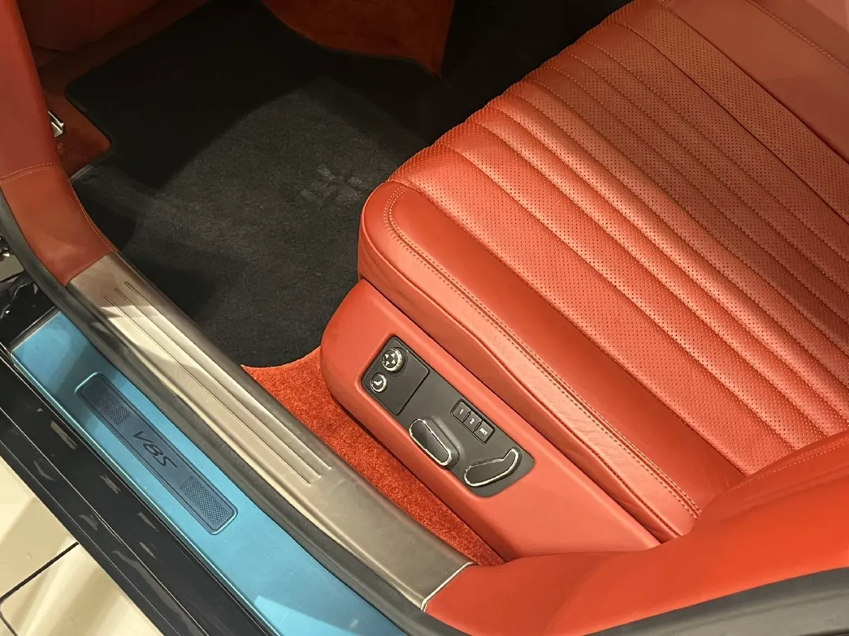 2017 Bentley Flying Spur 4.0T 528HP V8 8AT,autocango,china used car exporter,china ev exporter,chinese used car exporter,chinese used ev exporter