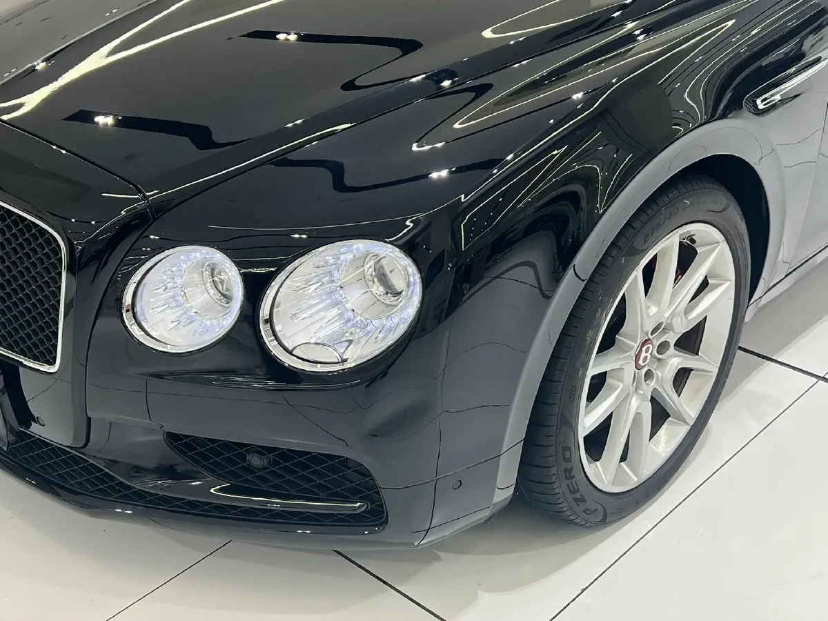 2017 Bentley Flying Spur 4.0T 528HP V8 8AT,autocango,china used car exporter,china ev exporter,chinese used car exporter,chinese used ev exporter