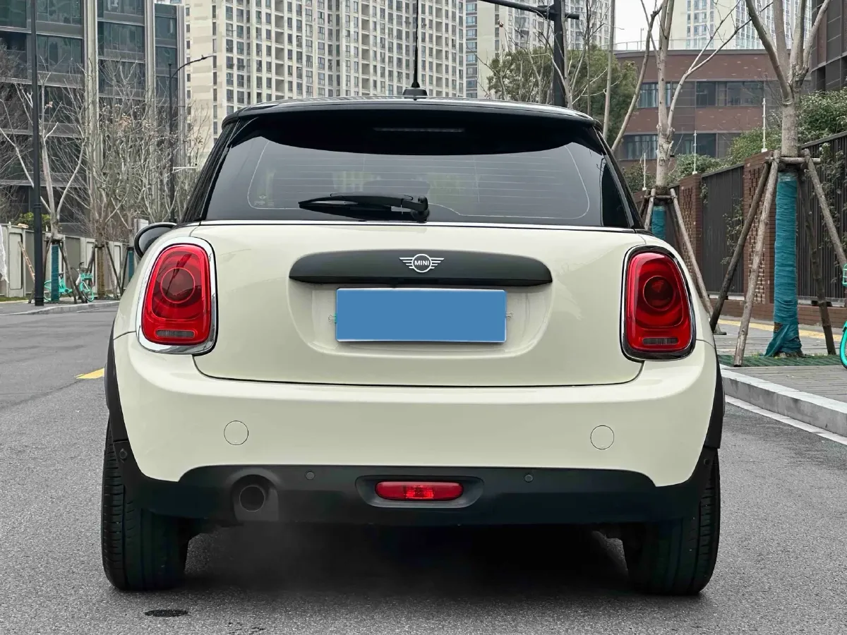 2019 MINI MINI 1.5T 102HP L3 7DCT,autocango,china used car exporter,china ev exporter,chinese used car exporter,chinese used ev exporter