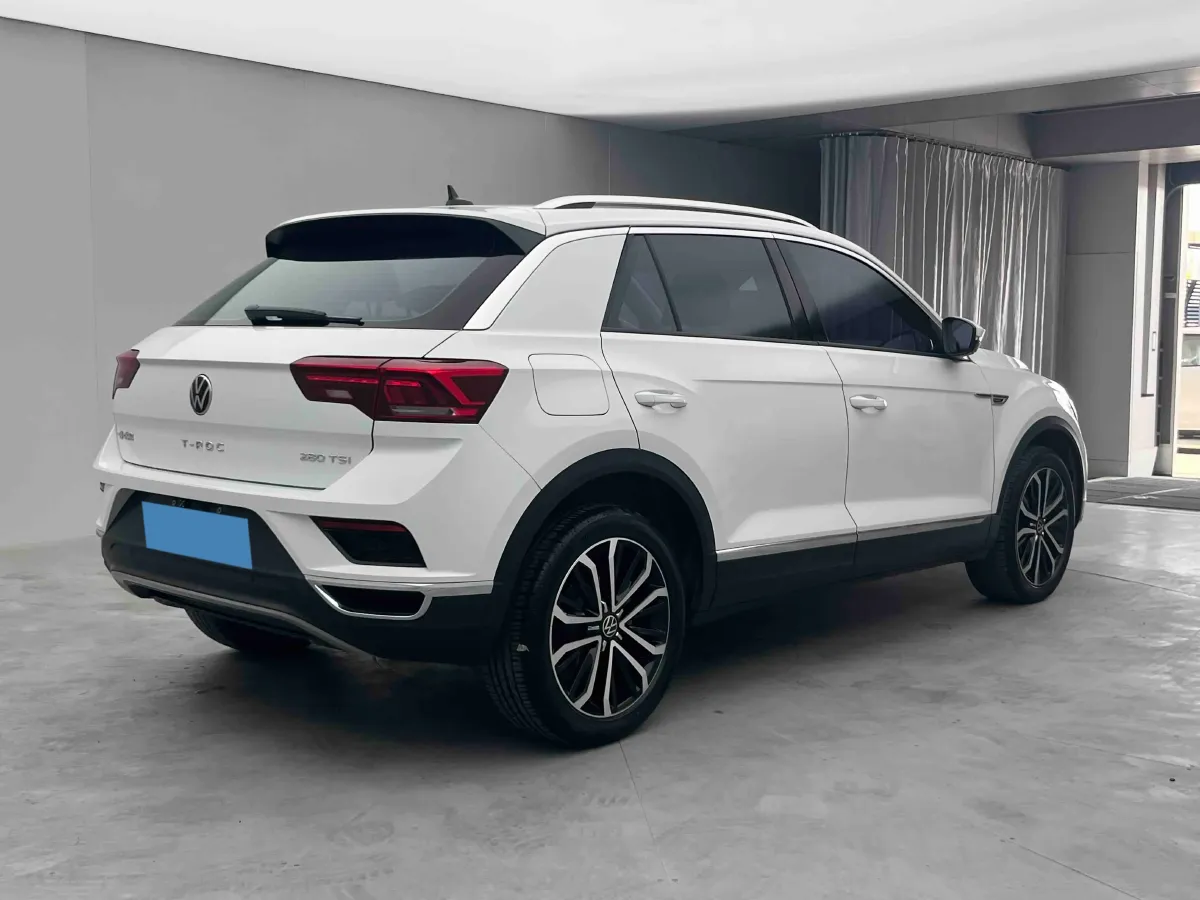 2022 Volkswagen T-Roc 1.4T 150HP L4 7DCT,autocango,china used car exporter,china ev exporter,chinese used car exporter,chinese used ev exporter