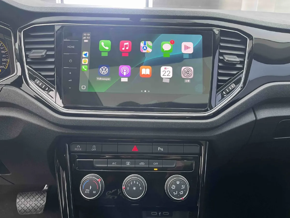 2022 Volkswagen T-Roc 1.4T 150HP L4 7DCT,autocango,china used car exporter,china ev exporter,chinese used car exporter,chinese used ev exporter