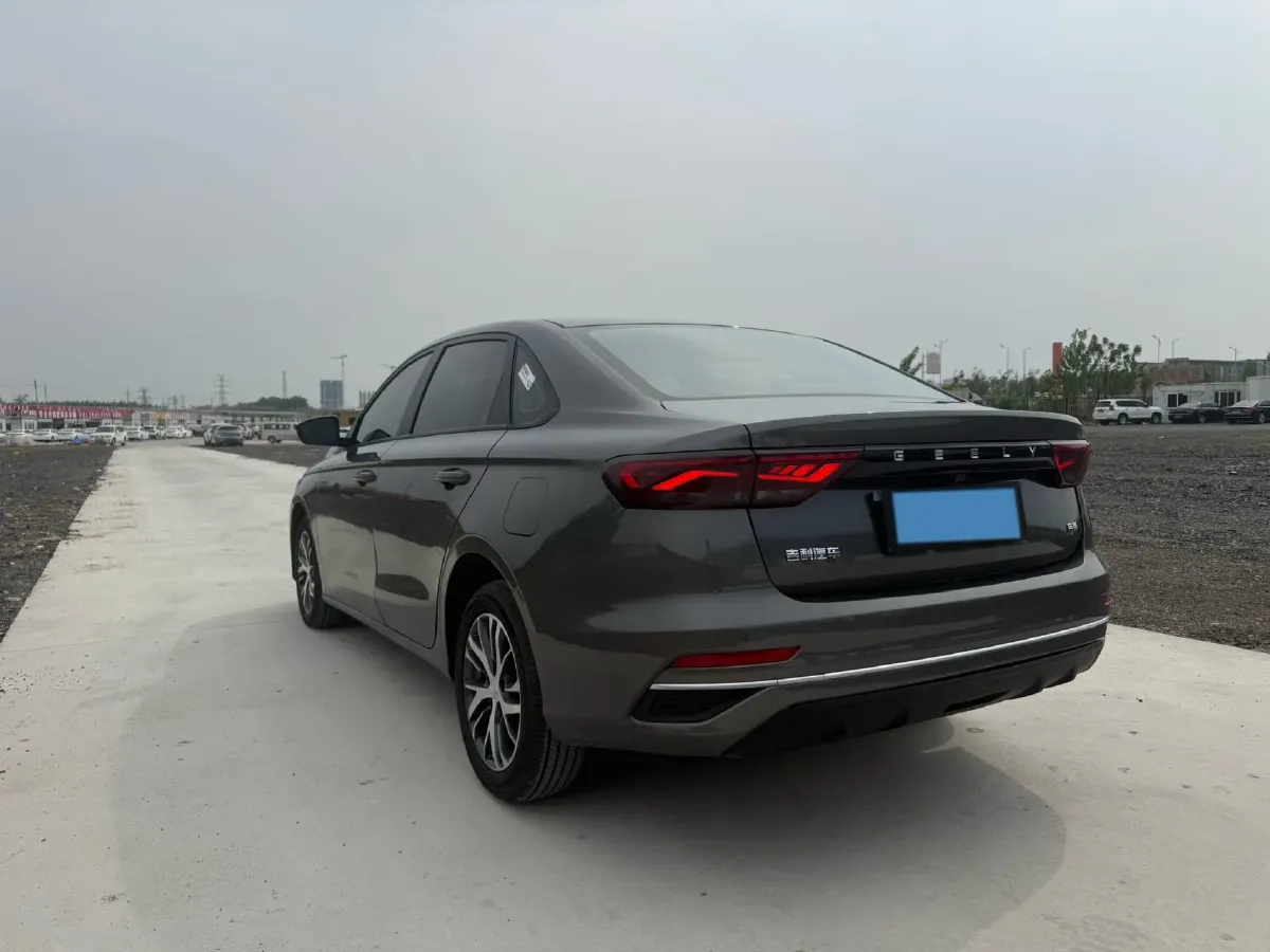 2026 Geely Emgrand 1.5L 120HP L4 5MT,autocango,china used car exporter,china ev exporter,chinese used car exporter,chinese used ev exporter