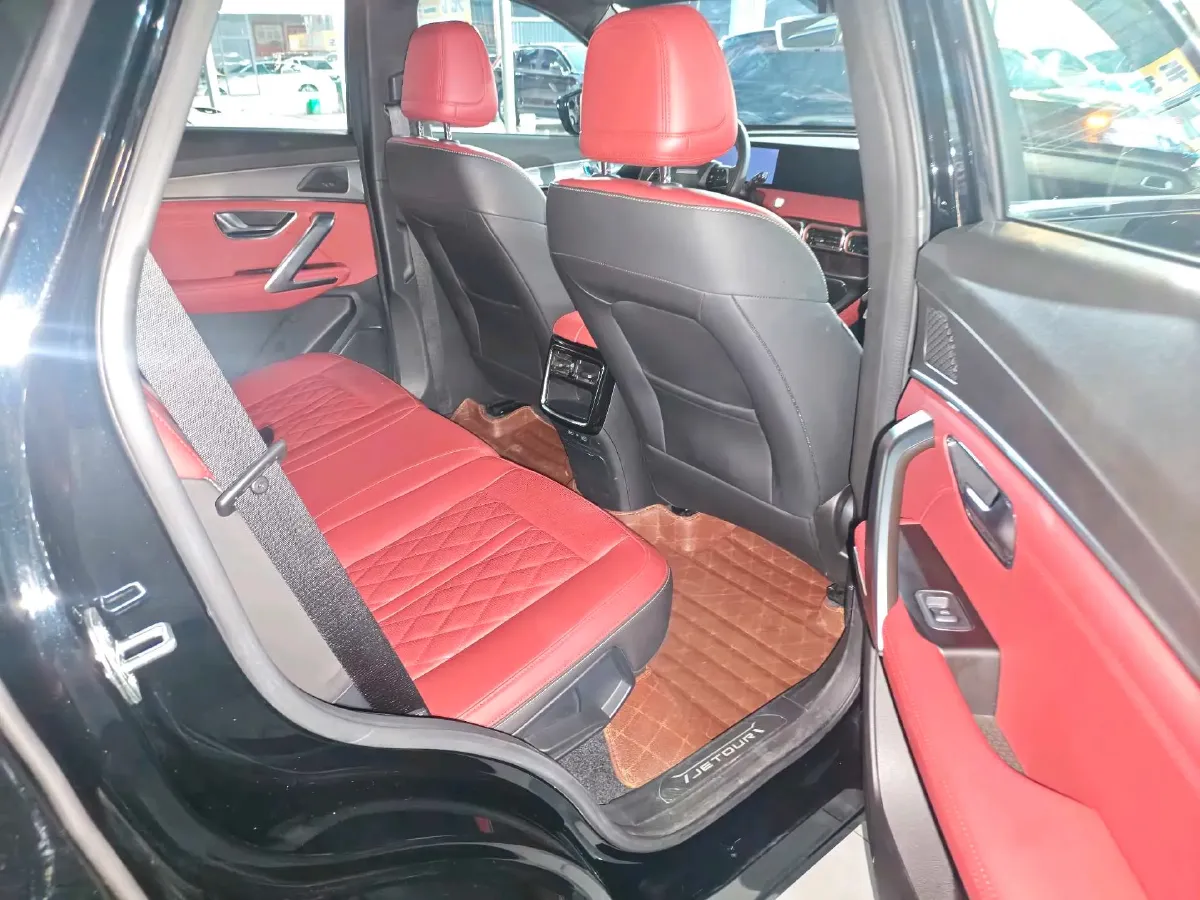 2024 Jetour X70 Plus 1.5T 156HP L4 6DCT,autocango,china used car exporter,china ev exporter,chinese used car exporter,chinese used ev exporter