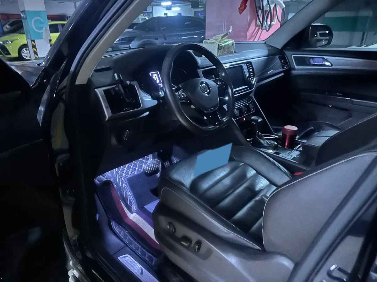 2017 Volkswagen Teramont 2.0T 186HP L4 7DCT,autocango,china used car exporter,china ev exporter,chinese used car exporter,chinese used ev exporter