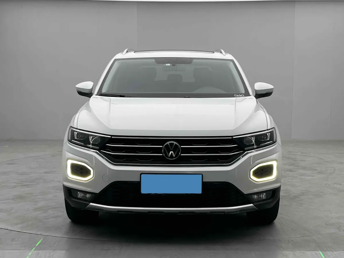 2022 Volkswagen T-Roc 1.4T 150HP L4 7DCT,autocango,china used car exporter,china ev exporter,chinese used car exporter,chinese used ev exporter
