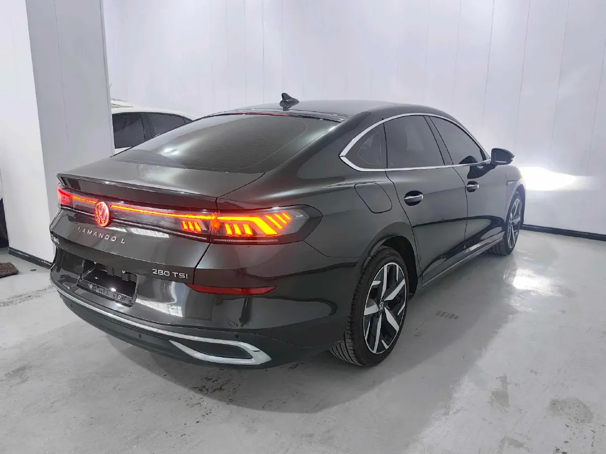 2022 Jetour DASHING i-DM 1.5T 156HP L4 3DHT PHEV 19.27KWH,autocango,china used car exporter,china ev exporter,chinese used car exporter,chinese used ev exporter