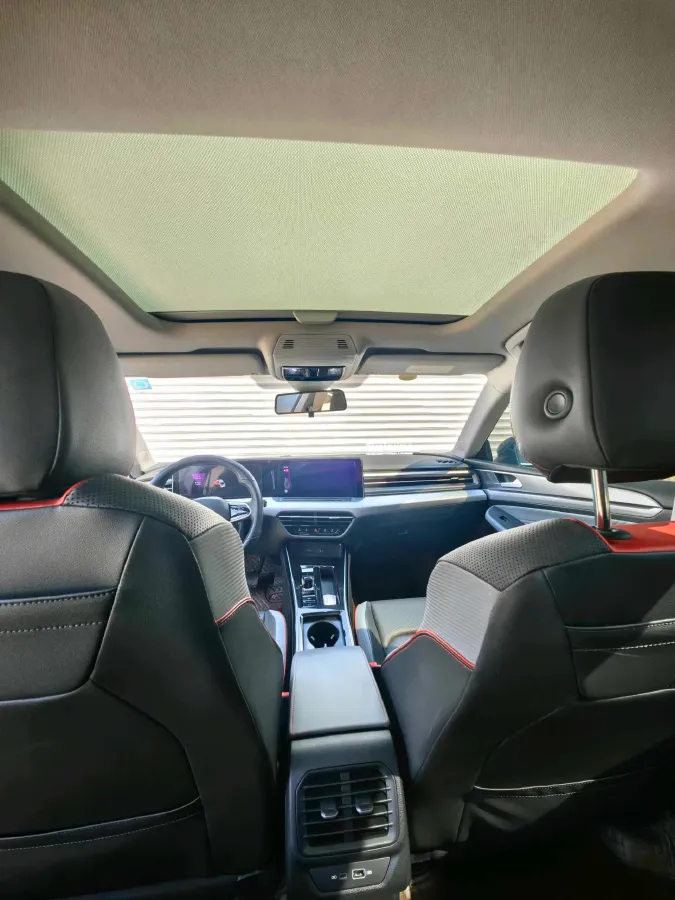 2022 Jetour DASHING i-DM 1.5T 156HP L4 3DHT PHEV 19.27KWH,autocango,china used car exporter,china ev exporter,chinese used car exporter,chinese used ev exporter