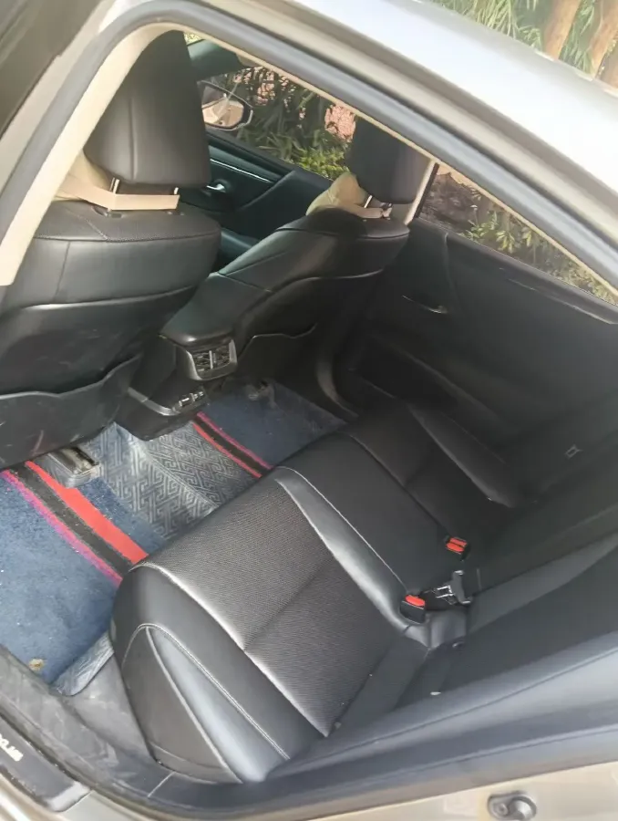 2018 Lexus ES 2.0L 167HP L4 6AT,autocango,china used car exporter,china ev exporter,chinese used car exporter,chinese used ev exporter