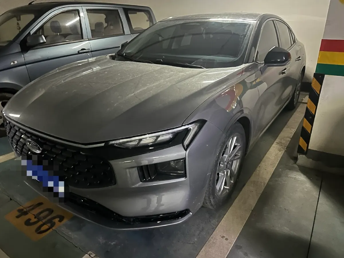2023 Ford Mondeo 2.0T 254HP L4 8AT,autocango,china used car exporter,china ev exporter,chinese used car exporter,chinese used ev exporter