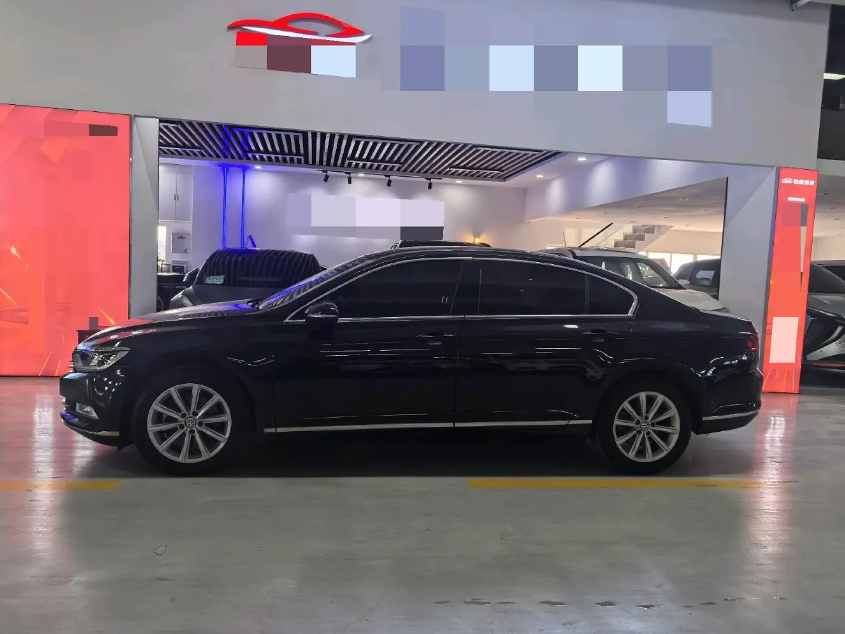 2019 Volkswagen Magotan 2.0T 186HP L4 7DCT,autocango,china used car exporter,china ev exporter,chinese used car exporter,chinese used ev exporter