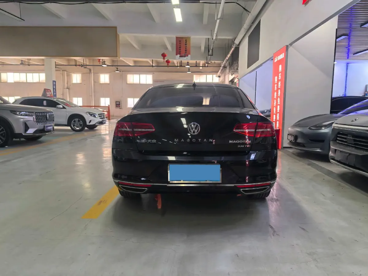 2019 Volkswagen Magotan 2.0T 186HP L4 7DCT,autocango,china used car exporter,china ev exporter,chinese used car exporter,chinese used ev exporter