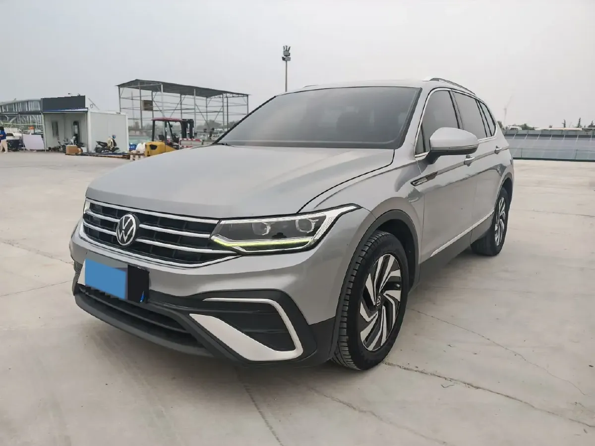 2022 Toyota Wildlander 2.5L 178HP L4 E-CVT Hybrid,autocango,china used car exporter,china ev exporter,chinese used car exporter,chinese used ev exporter