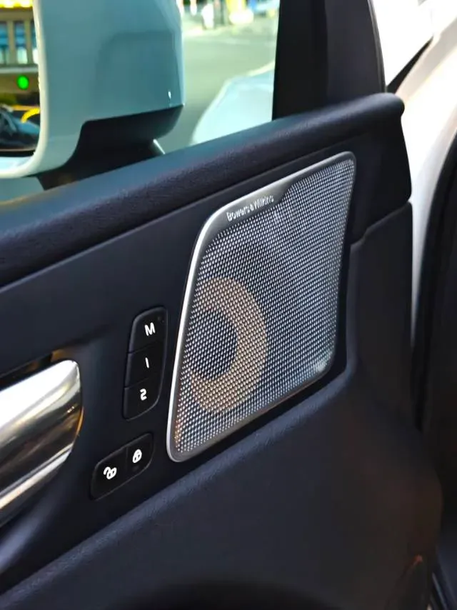 2018 Volvo XC60 2.0T 254HP L4 8AT,autocango,china used car exporter,china ev exporter,chinese used car exporter,chinese used ev exporter