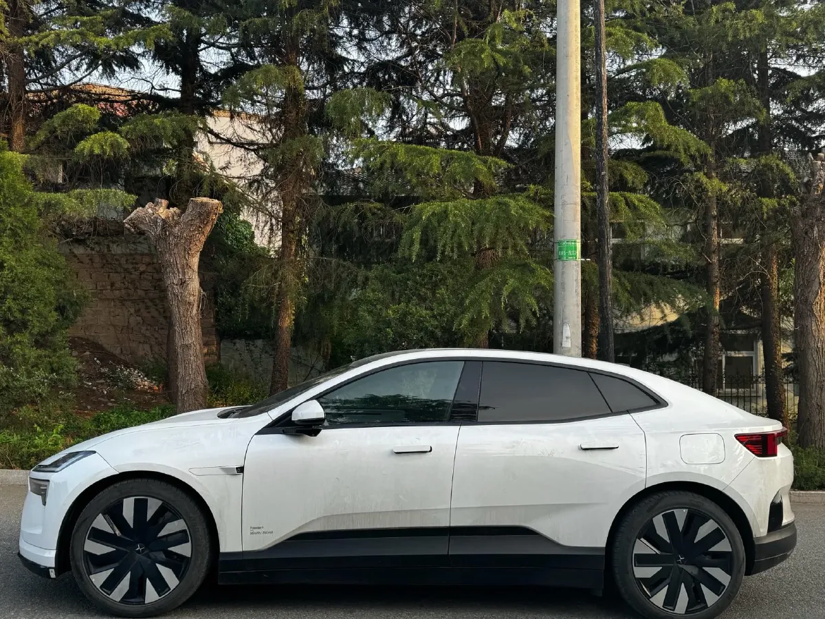 2023 Polestar 4 BEV 86KWH,autocango,china used car exporter,china ev exporter,chinese used car exporter,chinese used ev exporter