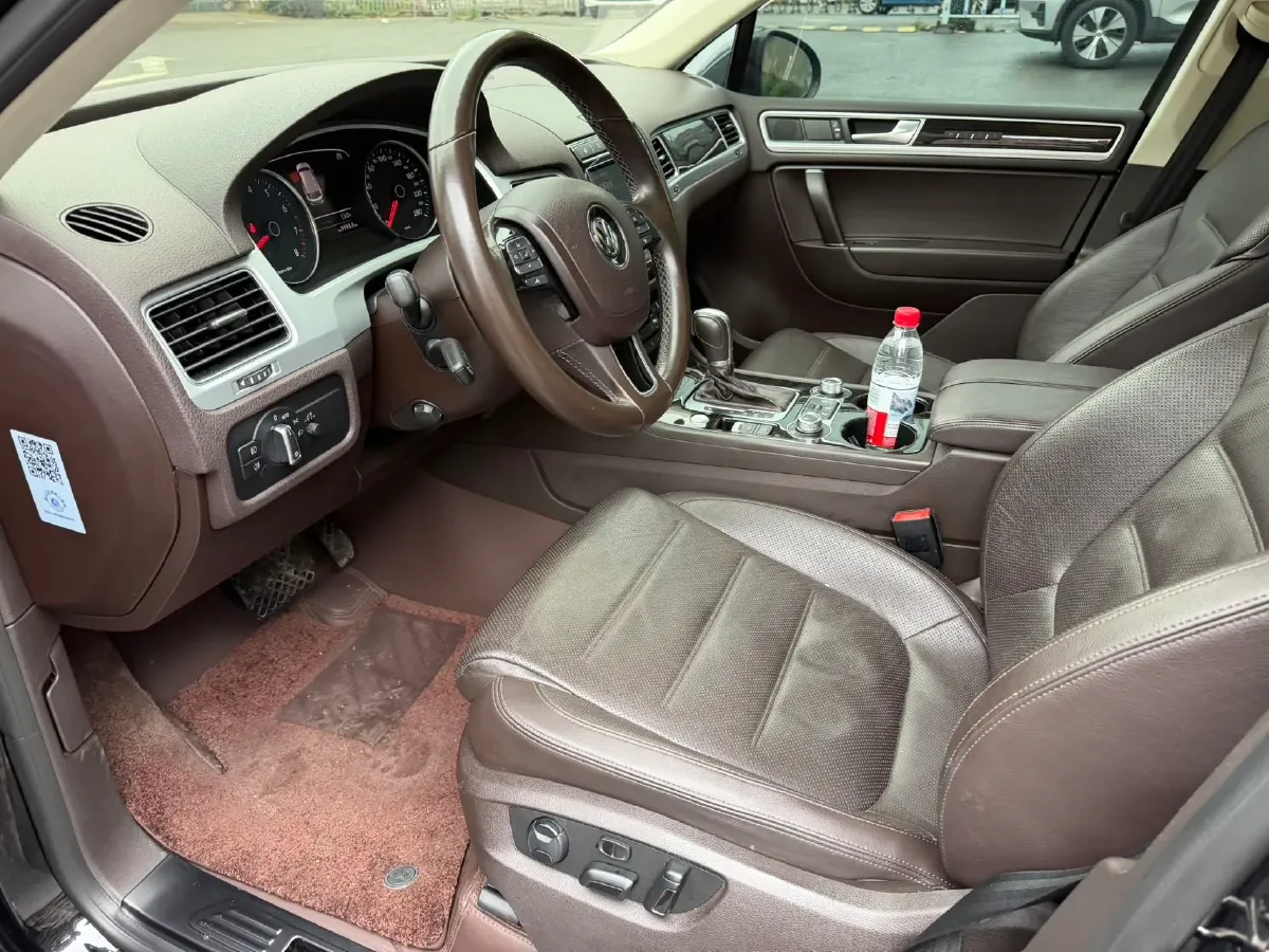 2017 Volkswagen Touareg 3.0T 320HP V6 8AT,autocango,china used car exporter,china ev exporter,chinese used car exporter,chinese used ev exporter