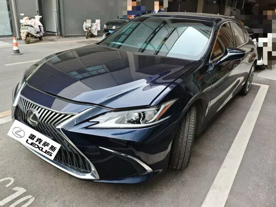 2018 Lexus ES 2.0L 167HP L4 6AT,autocango,china used car exporter,china ev exporter,chinese used car exporter,chinese used ev exporter