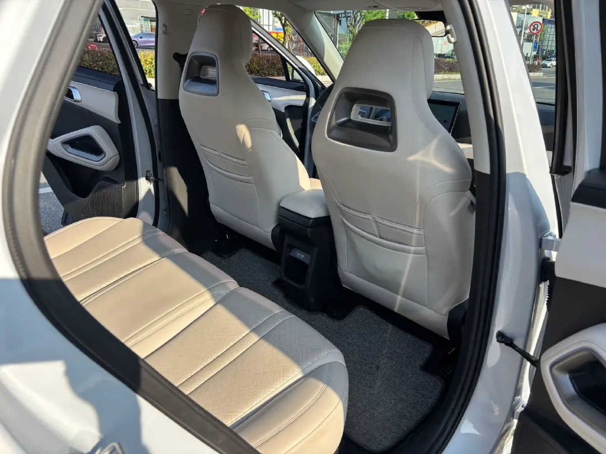 2024 BYD YuanUP BEV 45.12KWH,autocango,china used car exporter,china ev exporter,chinese used car exporter,chinese used ev exporter