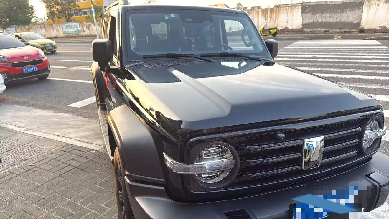 2023 Tank 300 2.0T 227HP L4 8AT,autocango,china used car exporter,china ev exporter,chinese used car exporter,chinese used ev exporter