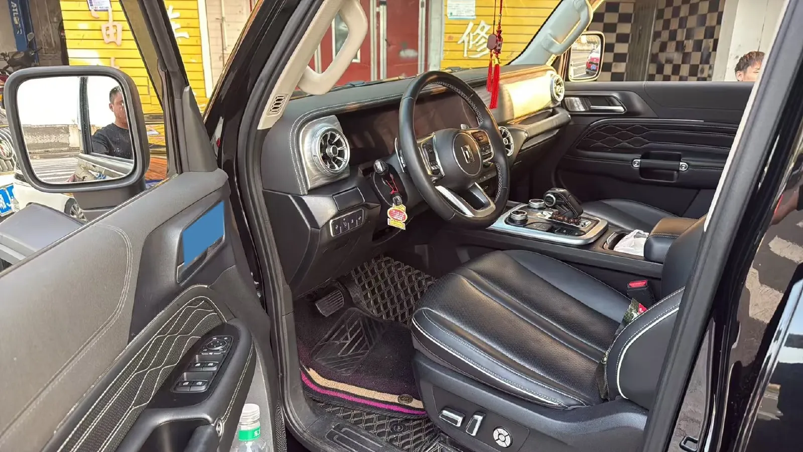 2023 Tank 300 2.0T 227HP L4 8AT,autocango,china used car exporter,china ev exporter,chinese used car exporter,chinese used ev exporter