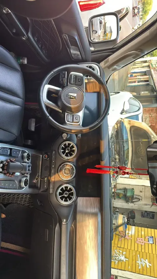 2023 Tank 300 2.0T 227HP L4 8AT,autocango,china used car exporter,china ev exporter,chinese used car exporter,chinese used ev exporter