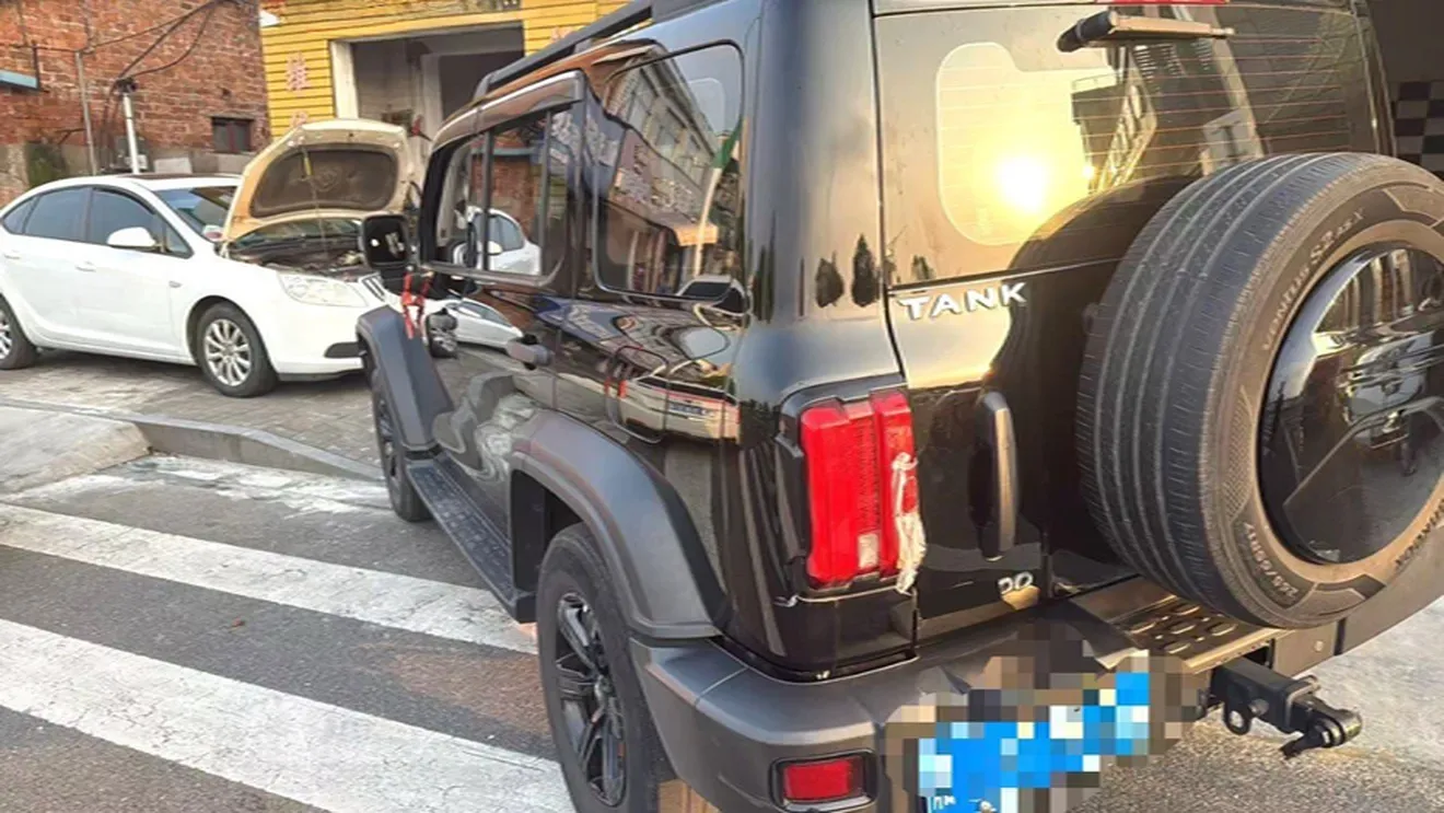 2023 Tank 300 2.0T 227HP L4 8AT,autocango,china used car exporter,china ev exporter,chinese used car exporter,chinese used ev exporter