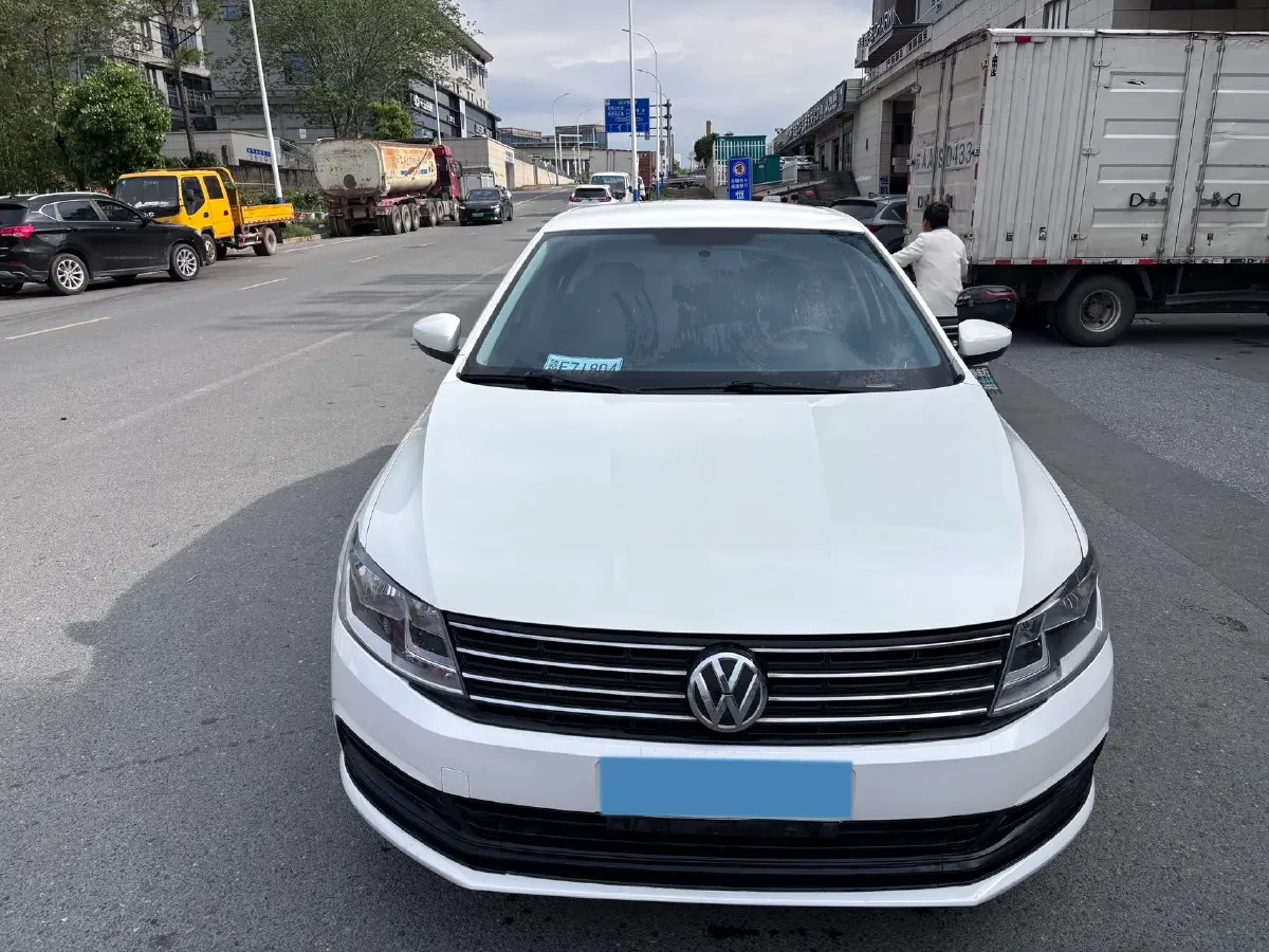 2017 Volkswagen Lavida 1.6L 110HP L4 6AT,autocango,china used car exporter,china ev exporter,chinese used car exporter,chinese used ev exporter