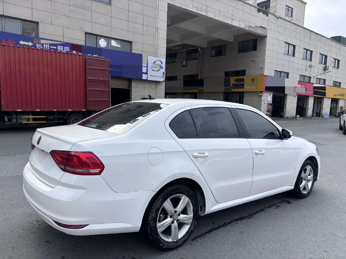 2017 Volkswagen Lavida 1.6L 110HP L4 6AT,autocango,china used car exporter,china ev exporter,chinese used car exporter,chinese used ev exporter
