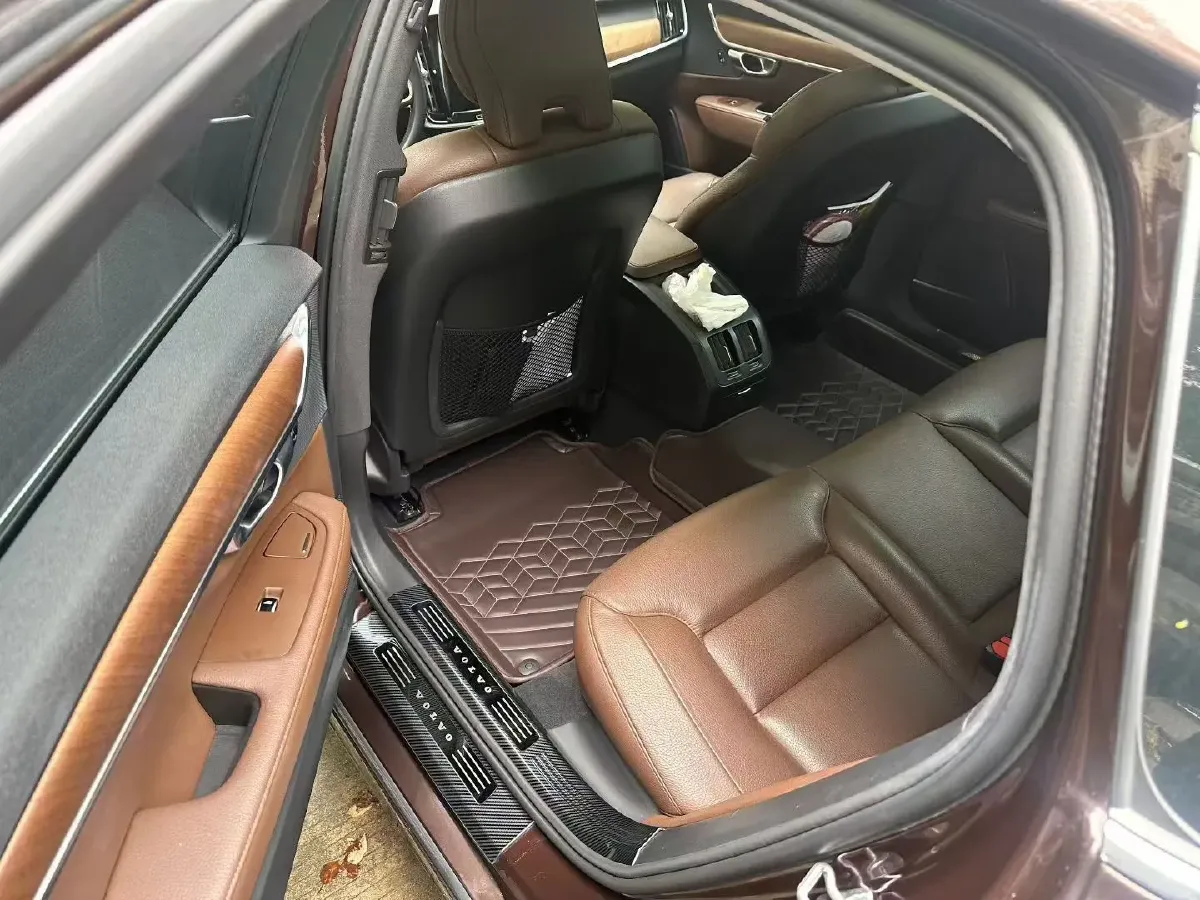 2020 Volvo S90 2.0T 254HP L4 8AT,autocango,china used car exporter,china ev exporter,chinese used car exporter,chinese used ev exporter