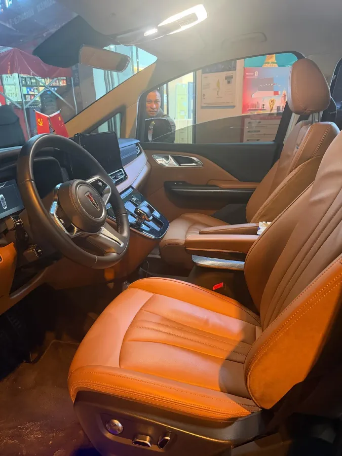 2023 HongQi HQ9 2.0T 252HP L4 8AT,autocango,china used car exporter,china ev exporter,chinese used car exporter,chinese used ev exporter