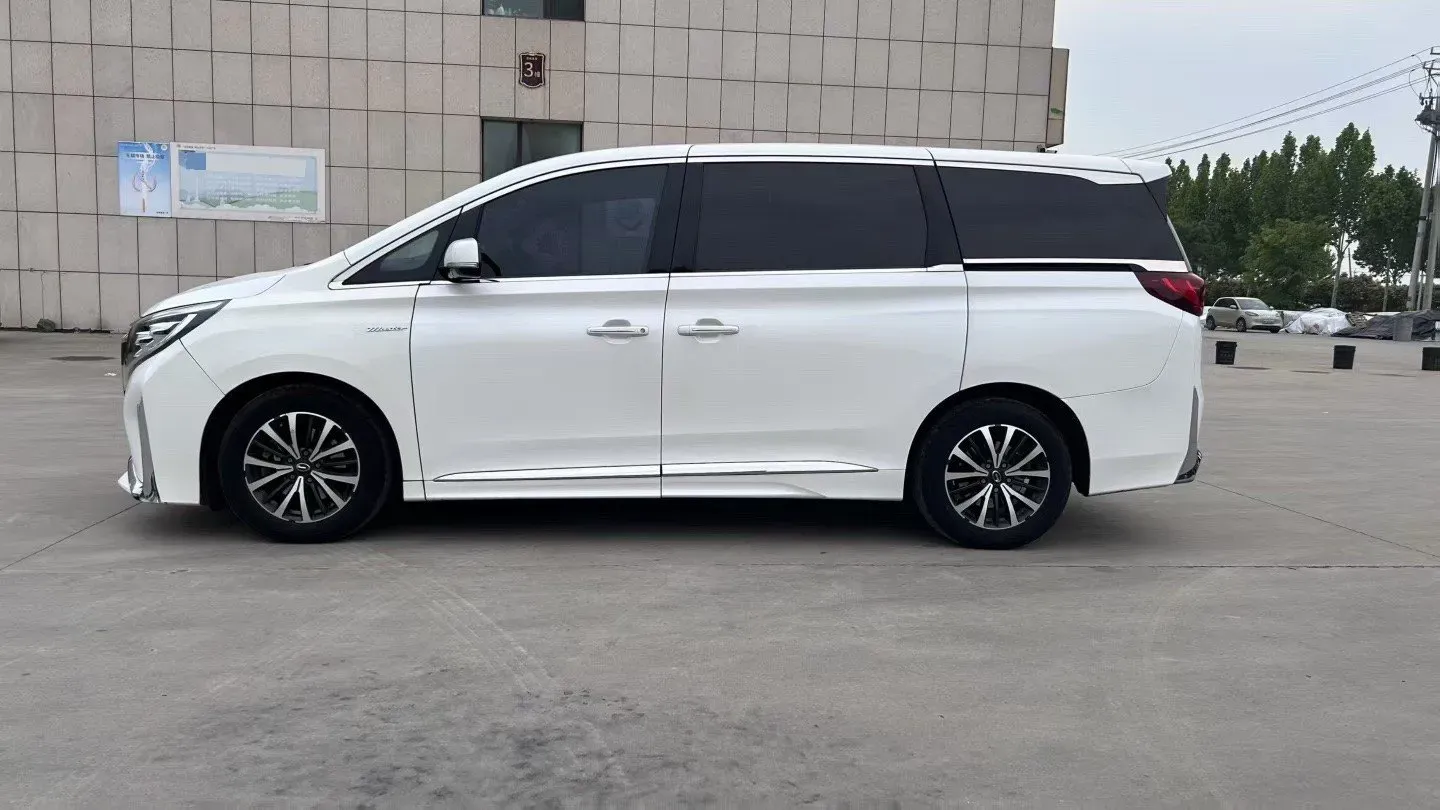 2021 GAC Trumpchi M8 2.0T 252HP L4 8AT,autocango,china used car exporter,china ev exporter,chinese used car exporter,chinese used ev exporter