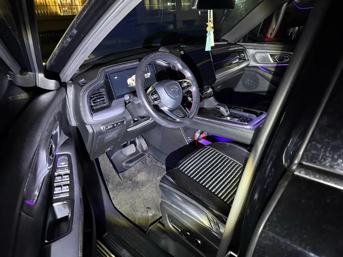 2022 GAC Trumpchi GS8 2.0T 252HP L4 8AT,autocango,china used car exporter,china ev exporter,chinese used car exporter,chinese used ev exporter