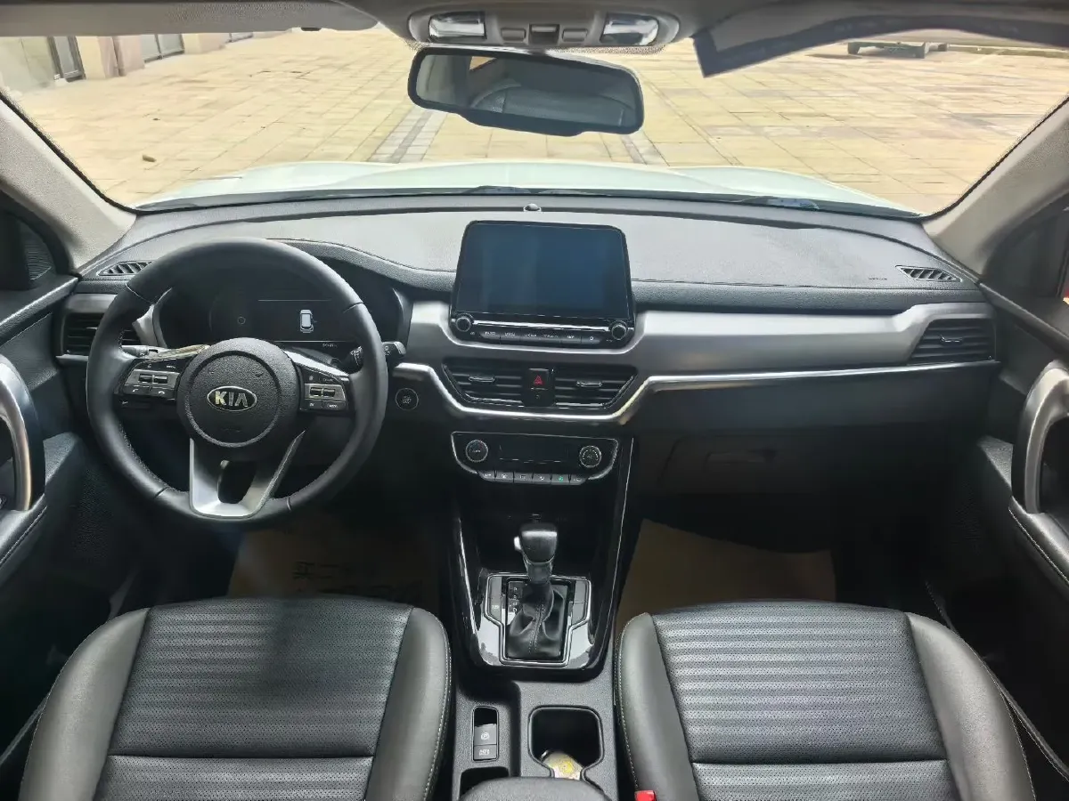 2019 Kia Sportage R 2.0L 160HP L4 6AT,autocango,china used car exporter,china ev exporter,chinese used car exporter,chinese used ev exporter