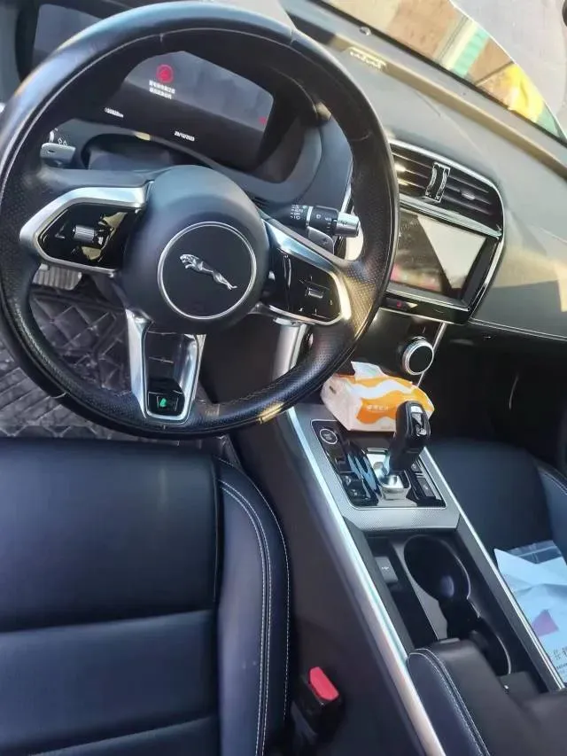 2021 Jaguar XEL 2.0T 250HP L4 8AT,autocango,china used car exporter,china ev exporter,chinese used car exporter,chinese used ev exporter