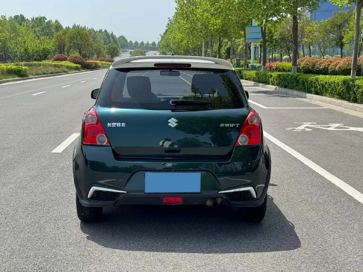 2016 Suzuki Swift 1.5L 103HP L4 4AT,autocango,china used car exporter,china ev exporter,chinese used car exporter,chinese used ev exporter