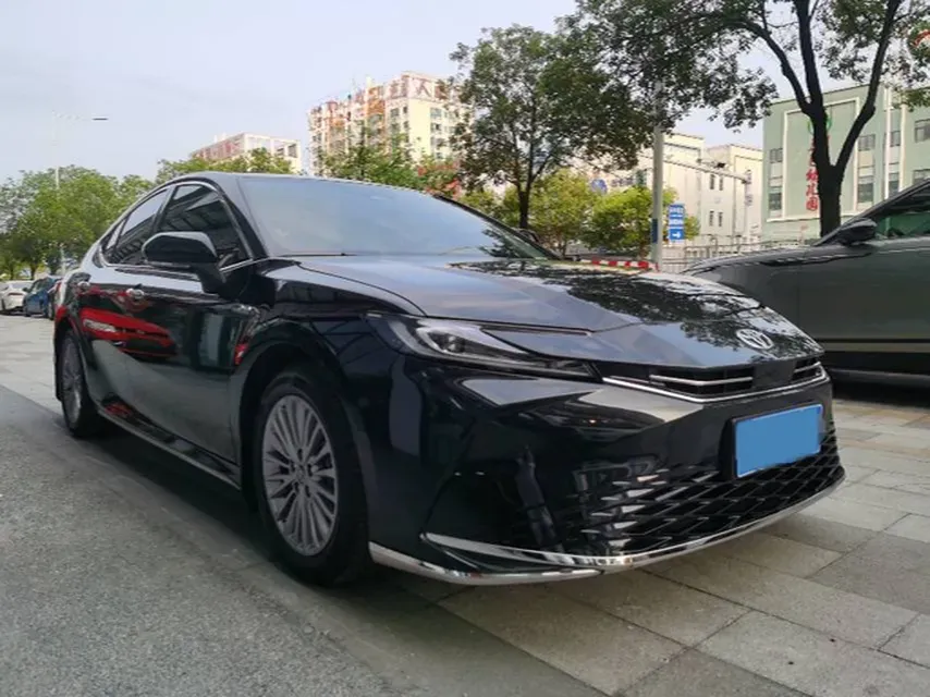 2025 Toyota Camry 2.0L 152HP L4 E-CVT Hybrid,autocango,china used car exporter,china ev exporter,chinese used car exporter,chinese used ev exporter