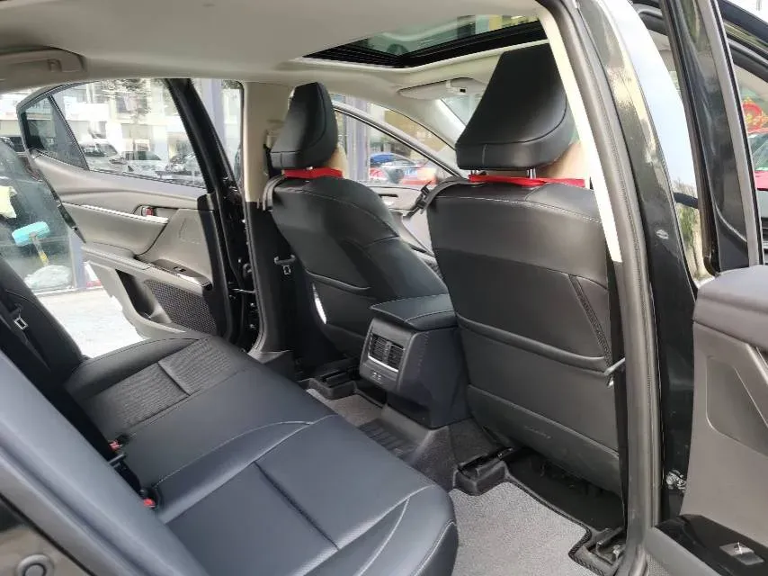 2025 Toyota Camry 2.0L 152HP L4 E-CVT Hybrid,autocango,china used car exporter,china ev exporter,chinese used car exporter,chinese used ev exporter