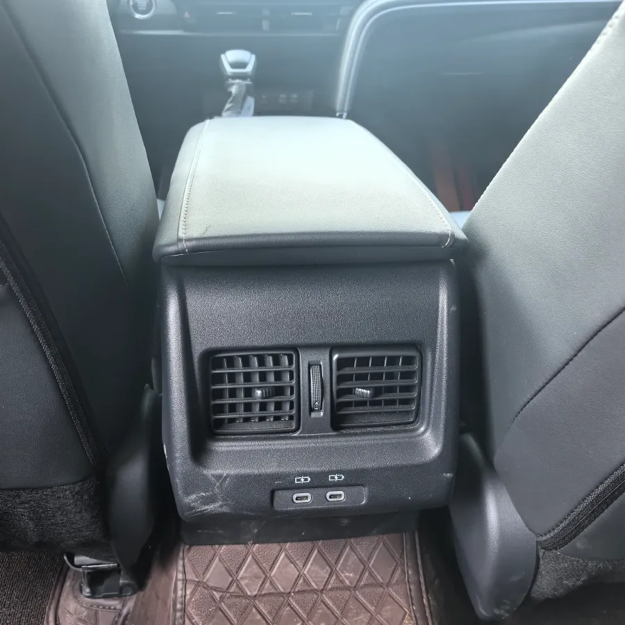 2026 Toyota Camry 2.0L 173HP L4 CVT,autocango,china used car exporter,china ev exporter,chinese used car exporter,chinese used ev exporter