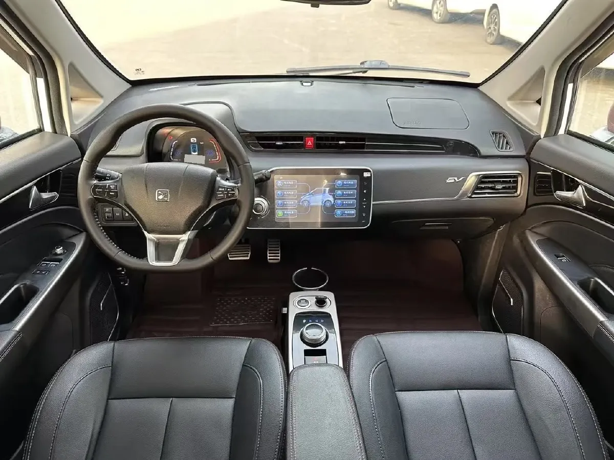 2018 Zotye T300 BEV 42.7KWH,autocango,china used car exporter,china ev exporter,chinese used car exporter,chinese used ev exporter