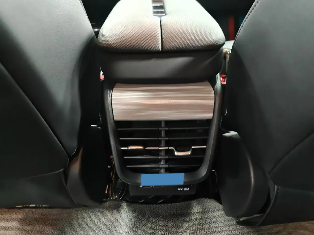 2023 HongQi E-QM5 BEV 82KWH,autocango,china used car exporter,china ev exporter,chinese used car exporter,chinese used ev exporter