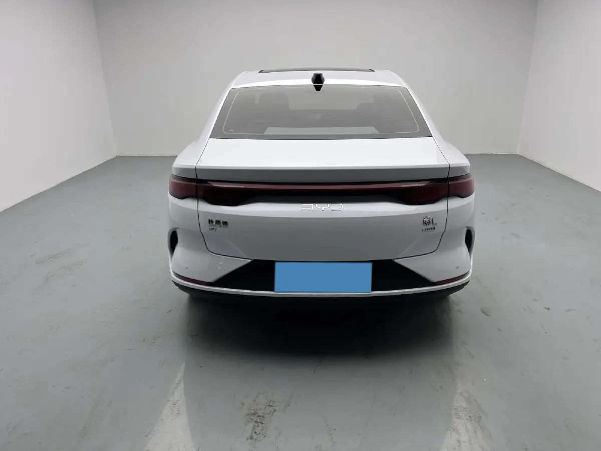 2025 BYD QinL BEV,autocango,china used car exporter,china ev exporter,chinese used car exporter,chinese used ev exporter